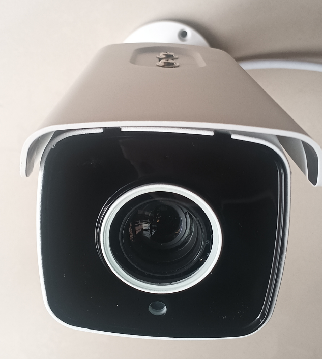 車両ナンバー認識カメラ LPR-J500