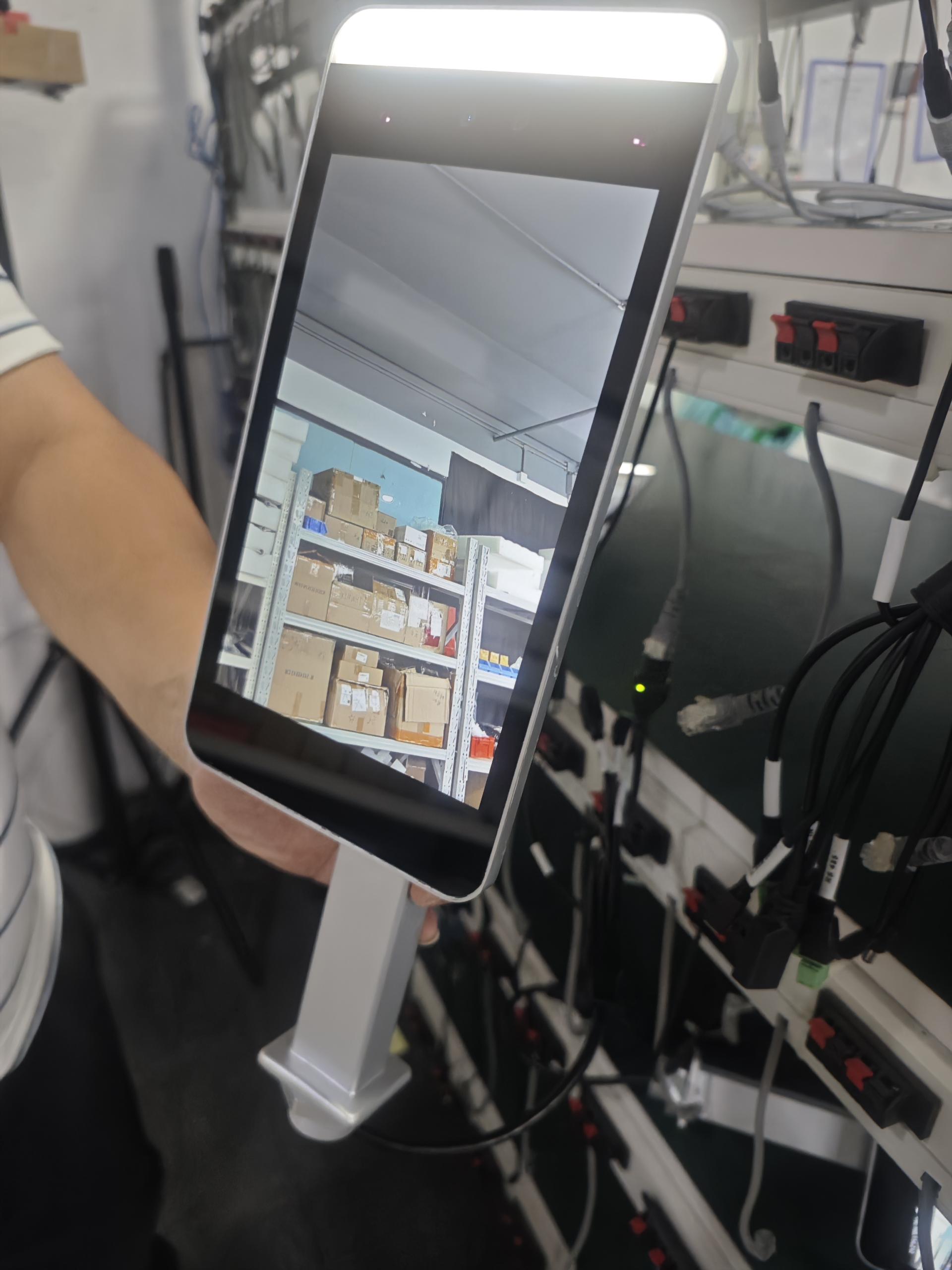 人臉認証（ドアアクセス用）